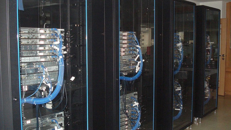 機(jī)房動(dòng)力環(huán)境監(jiān)控設(shè)備安裝布線