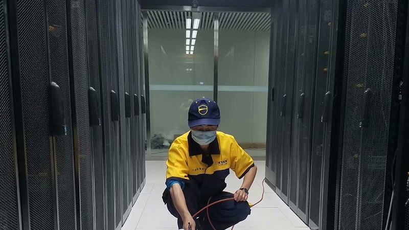 動(dòng)環(huán)監(jiān)控主機(jī)